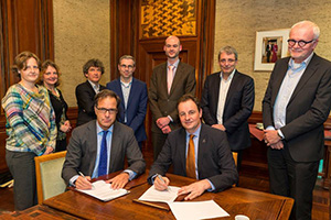 Rotterdam verwarmt Leiden